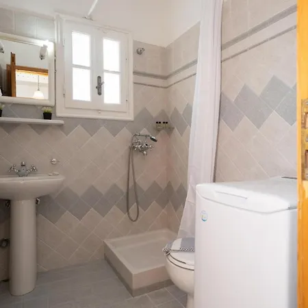 Traditional Mykonian House With Sea View! Σπίτι διακοπών *