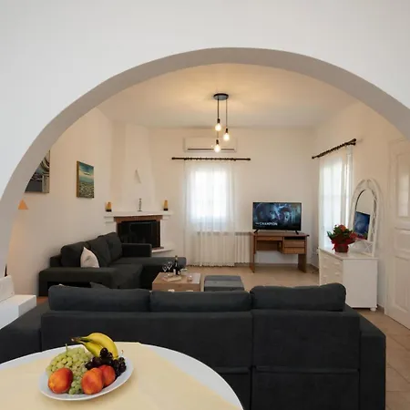 Dom wakacyjny Traditional Mykonian House With Sea View!